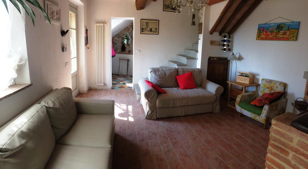 Corsanico-Bargecchia La Casina Delle Rondini旅馆 外观 照片